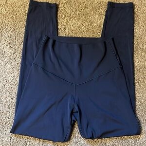 Navy blue leggings